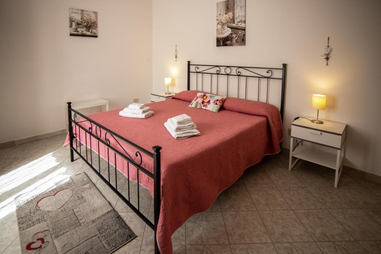 Royal Rooms Terracina Exterior photo